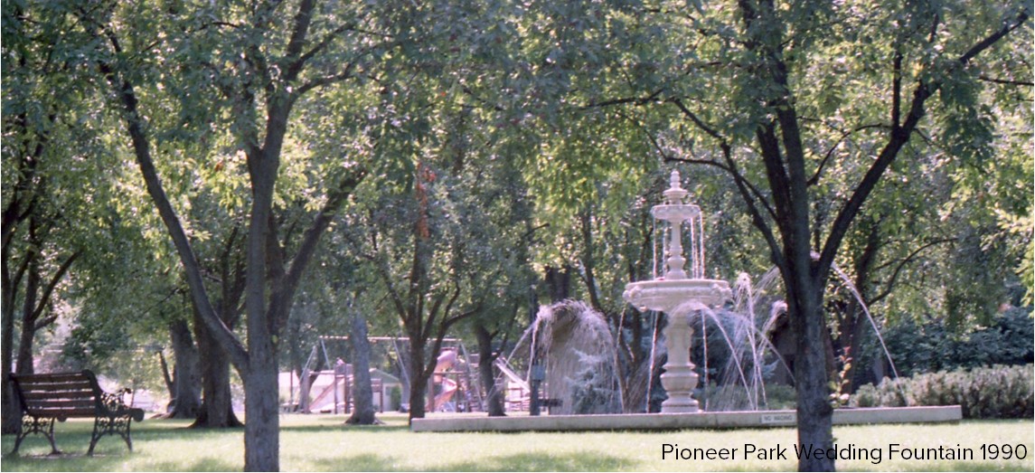 Pioneer Park Wedding Fountain (3)