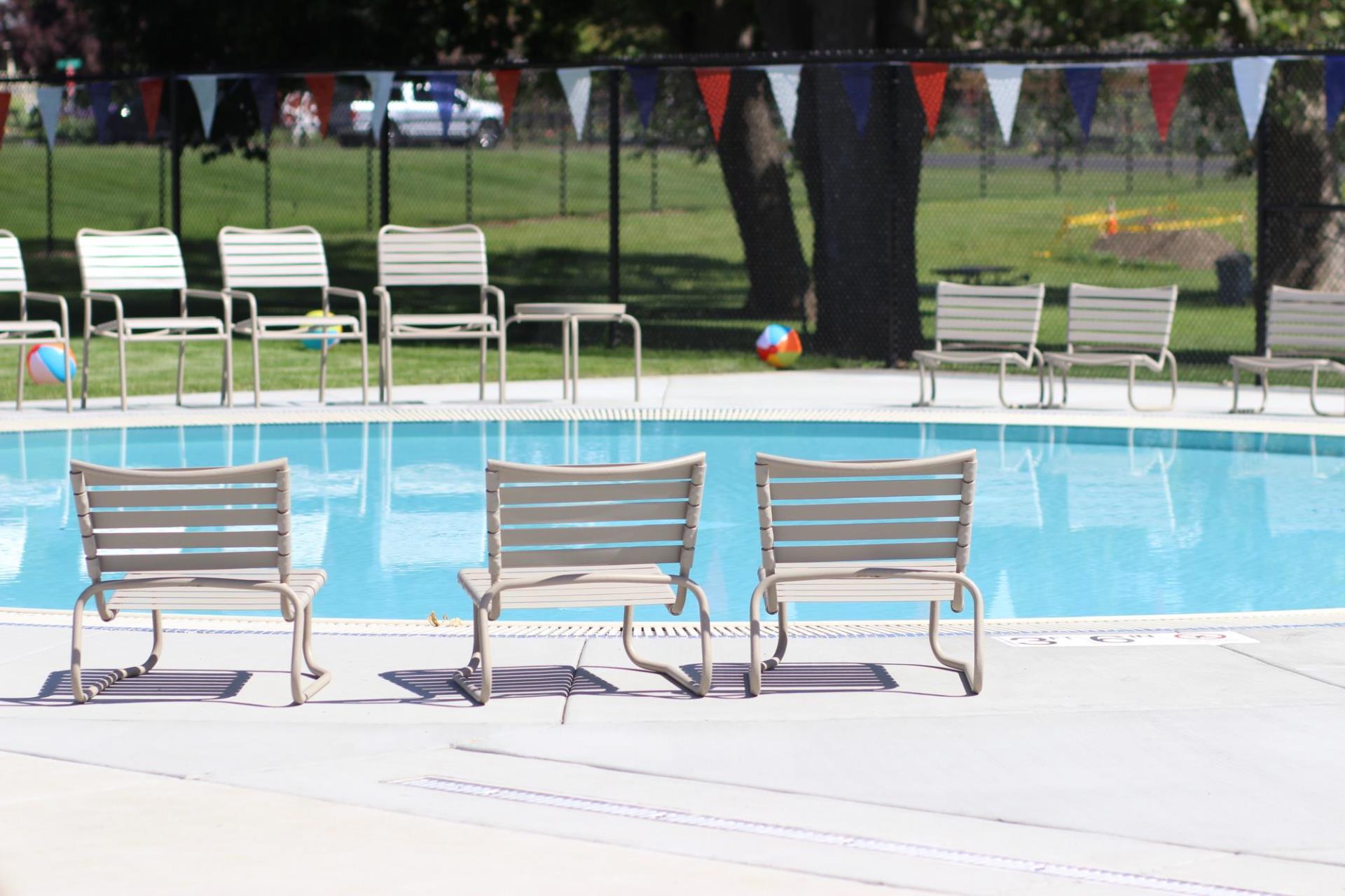 Veterans Memorial Pool - Leisure Pool